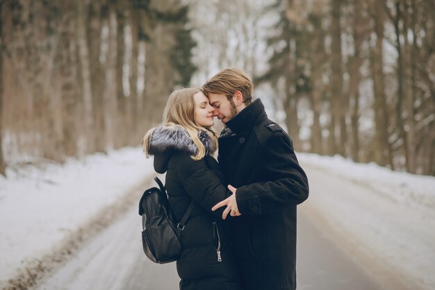 pareja en invierno