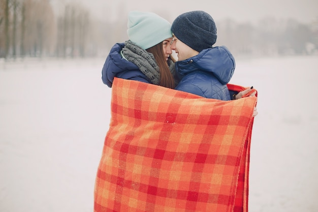 pareja en invierno