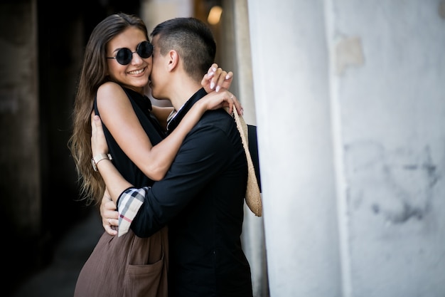 Pareja en luna de miel en Venecia