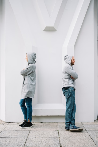 Pareja de media edad enamorada