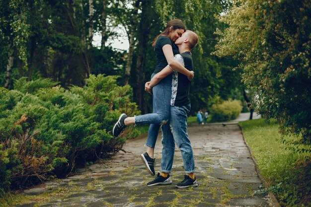 Pareja en un parque