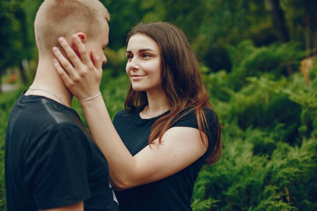 Pareja en un parque