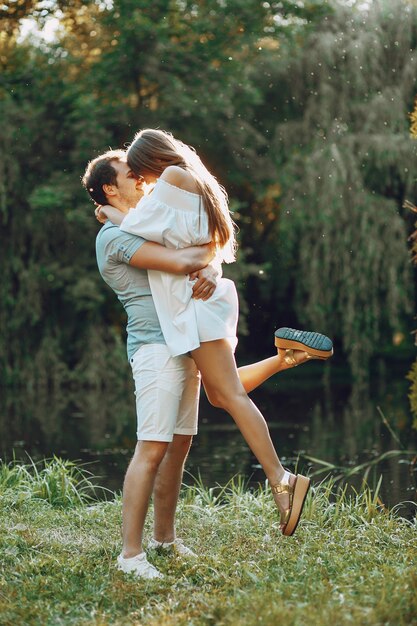 pareja en un parque