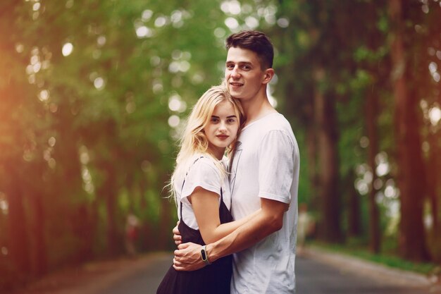 pareja en un parque