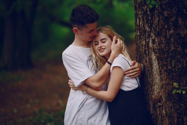 pareja en un parque