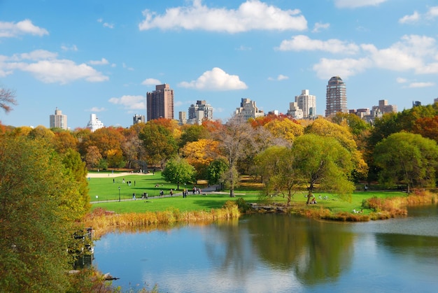 Foto gratuita parque central de manhattan de nueva york en otoño