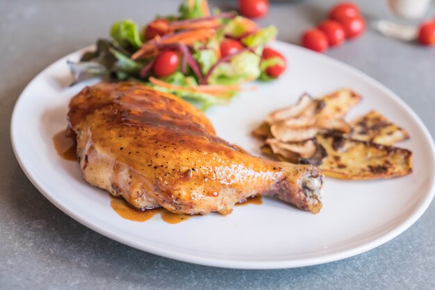 Parrilla filete de pollo con salsa teriyaki