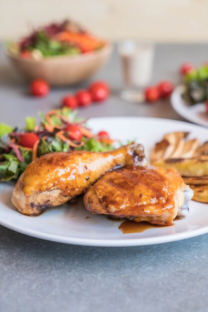 parrilla filete de pollo con salsa teriyaki