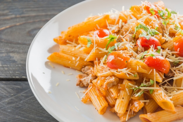 Foto gratuita pasta penne