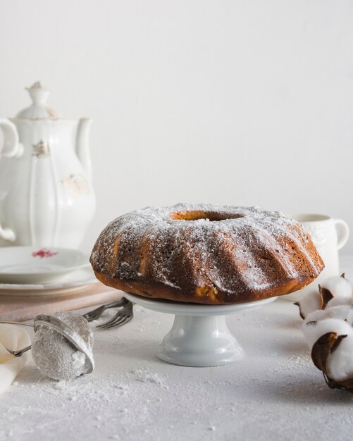 Pastel tradicional con espacio de copia