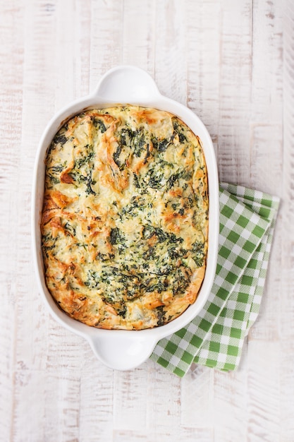 Pastel de verduras cocinado