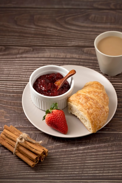 Pastelería de alta vista y mermelada casera orgánica