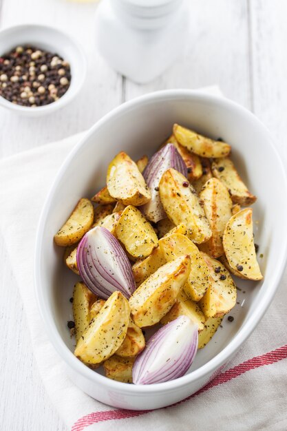 Patatas fritas en un bol