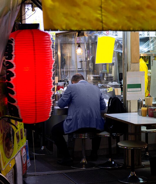 Patio de comidas tradicional japonés