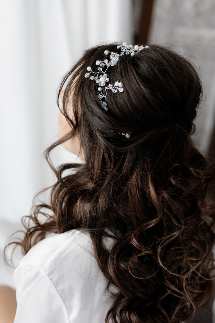 Foto gratuito peinado de novia de cerca