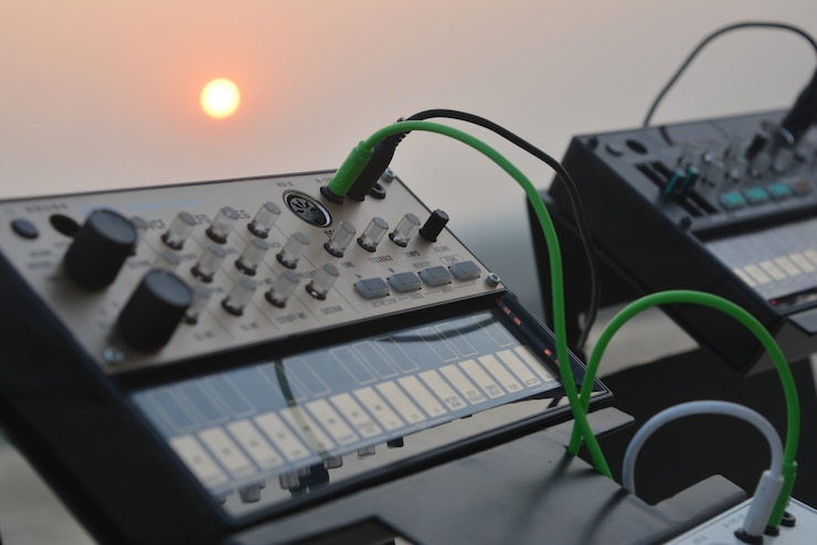 Photo Gratis pengontrol musik latar depan