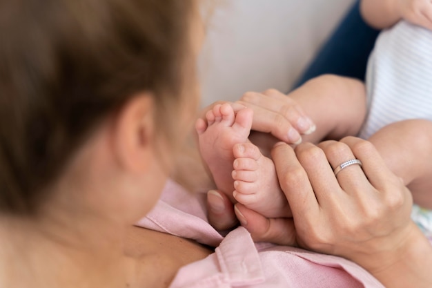 Período posnatal con madre e hijo