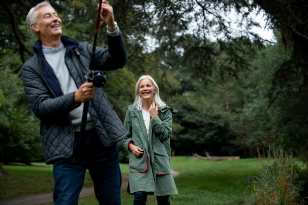 Personas que tienen actividad de jubilación feliz