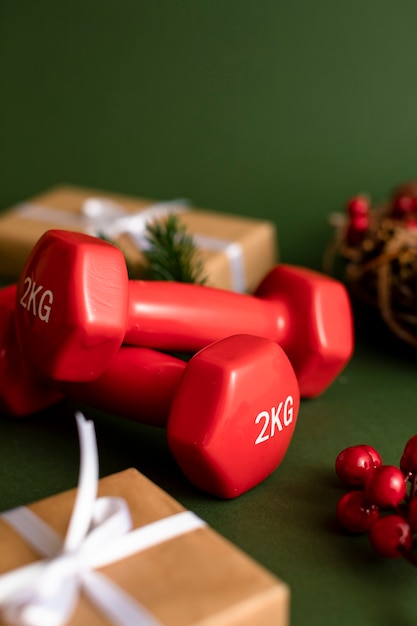 Pesas de fitness navideñas para regalo de entrenamiento.