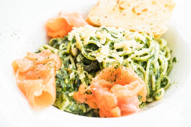 Pesto de espagueti