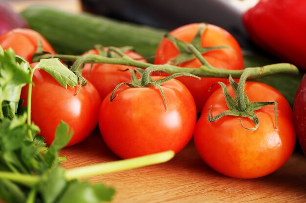 Pila de verduras frescas