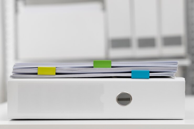 Photo Gratis pile of organized documents