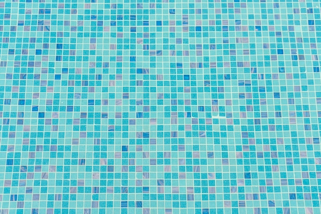 Foto gratuita piscina azul del agua rizada.