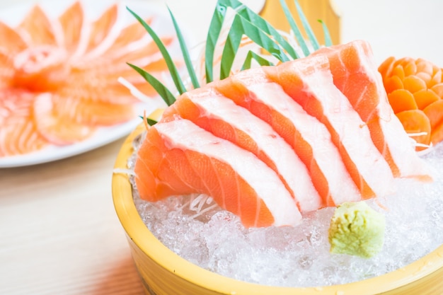 Foto gratuita placa de la salud sashimi cena asiático