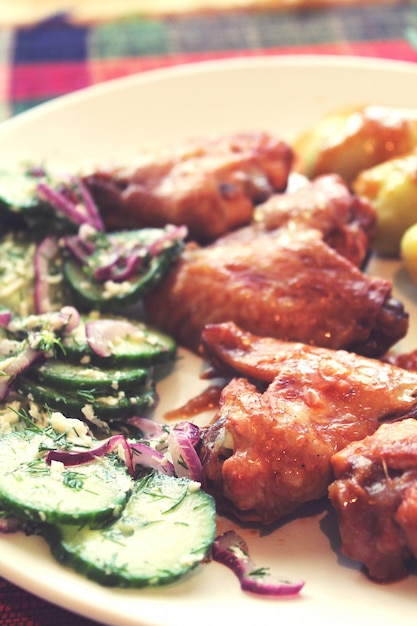 Foto gratuita plato de comida sana