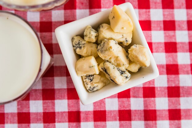 Plato con queso fresco