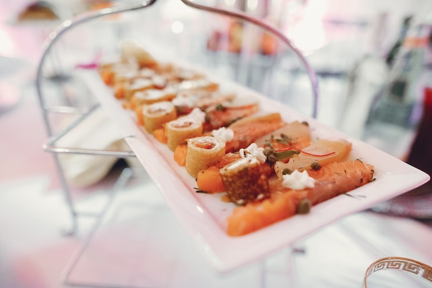 Platos de boda elegantes