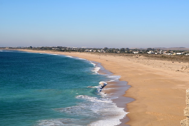 Playa en un día de verano