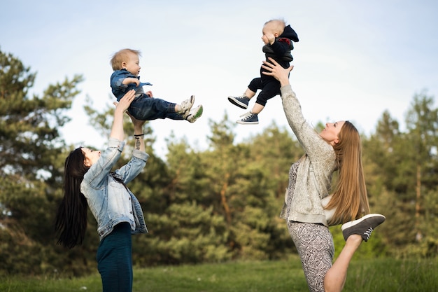 Poco familia hija niña verano joven