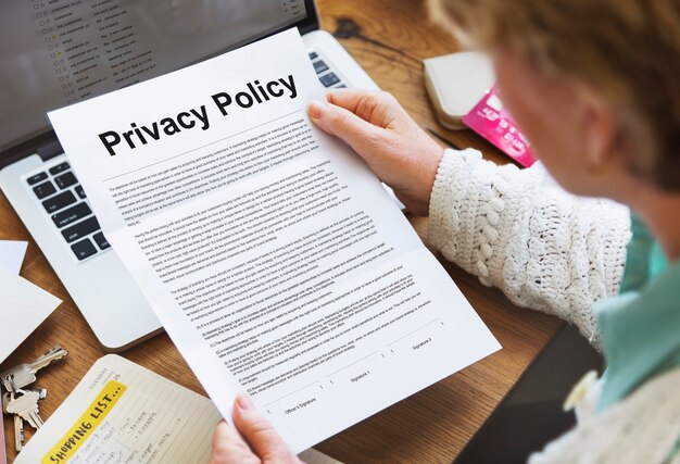 Política de privacidad Documentos de servicio Términos de uso Concepto