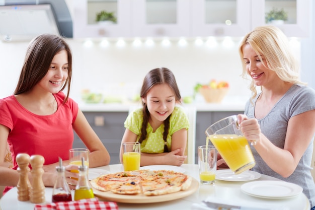 Preparadas para almorzar