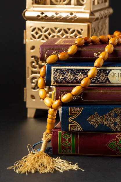 Primer año nuevo islámico con libros de Corán