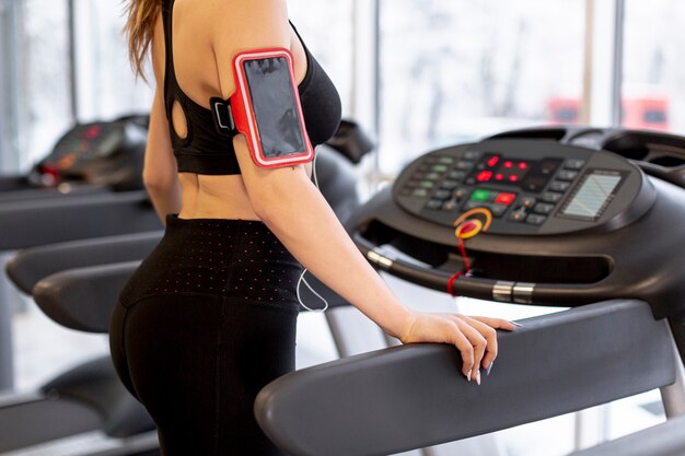 Primer entrenamiento femenino en cinta de correr