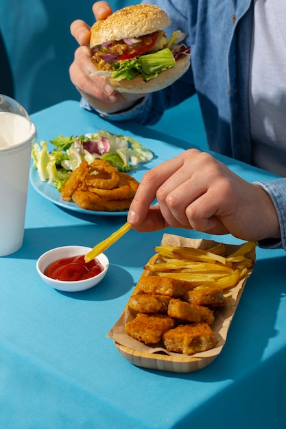 Foto gratuita primer plano de una deliciosa comida rápida