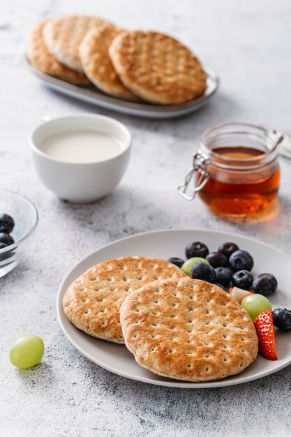 Primer plano de la deliciosa composición de la comida del desayuno