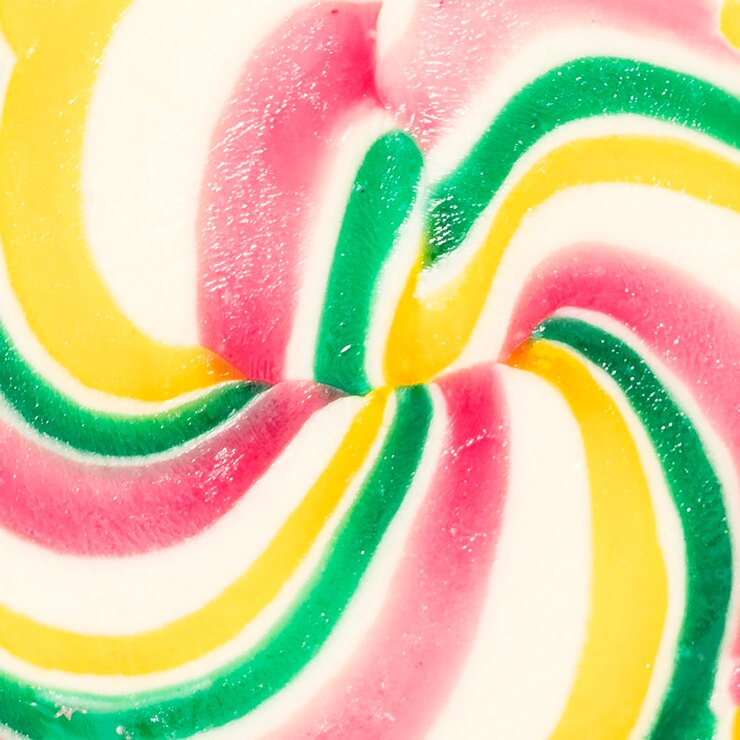 Foto gratuito primer plano de dulces coloridos vista superior