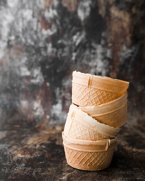 Primer plano de helado en conos