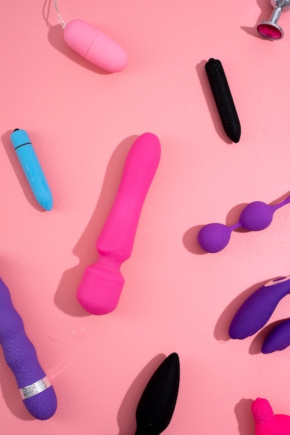 Primer plano de juguetes sexuales