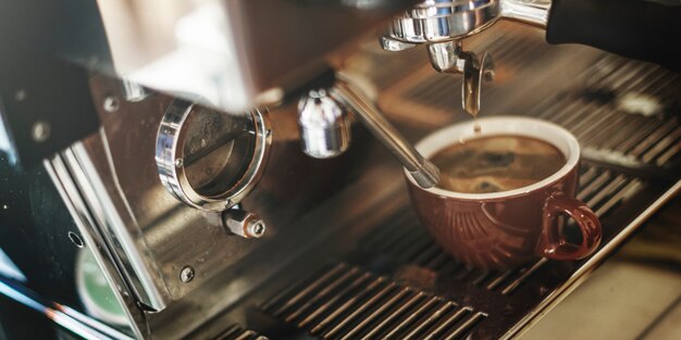 Primer plano de la máquina de café