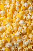 Foto gratuita primer plano de palomitas de cine