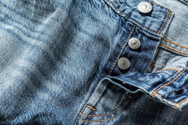 Primer plano de los pantalones vaqueros