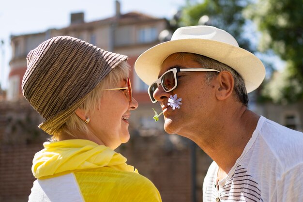 Primer plano, pareja mayor, ser, romántico