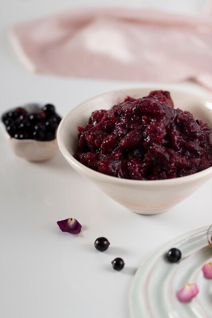 Primer plano de postre granizado de arándanos