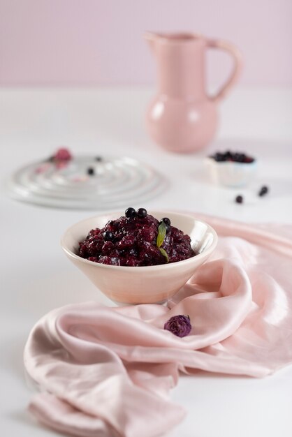 Primer plano de postre granizado de arándanos