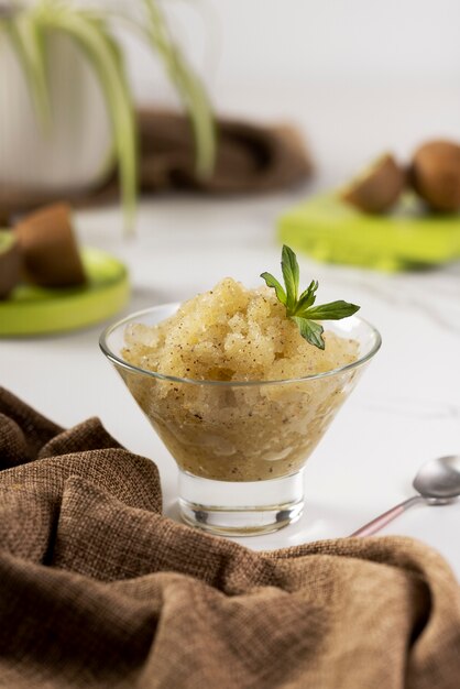 Primer plano de postre granizado