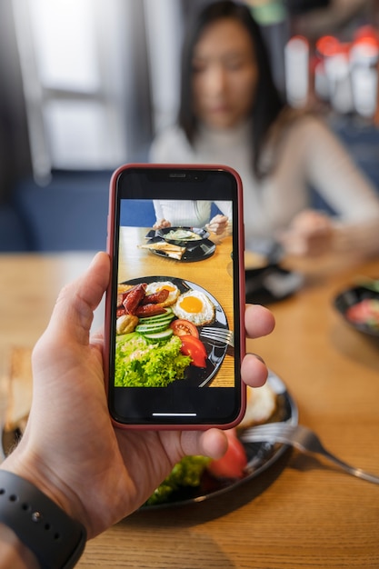 Foto gratuita primer plano sobre comer amante de la comida